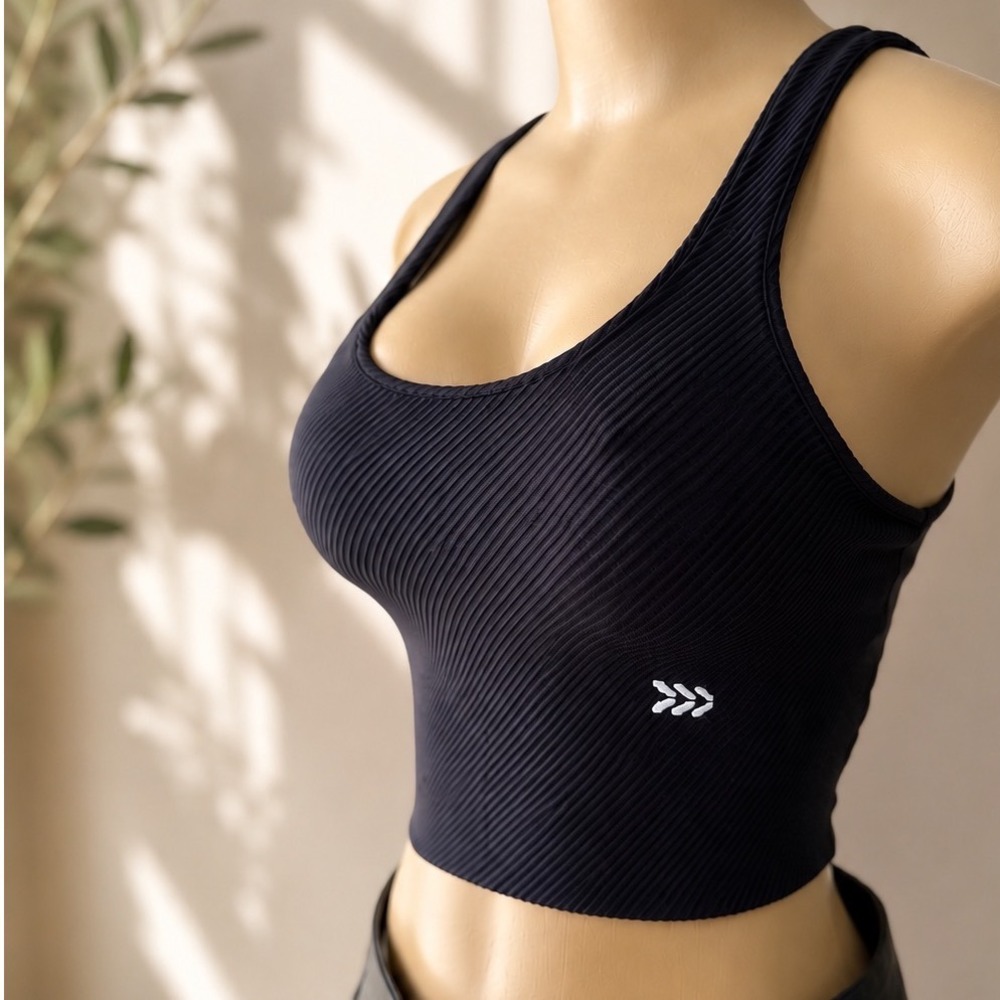 Black Ribbed Longline Sports Bra Racerback Medium Impact M All in Motion - Picture 1 of 3